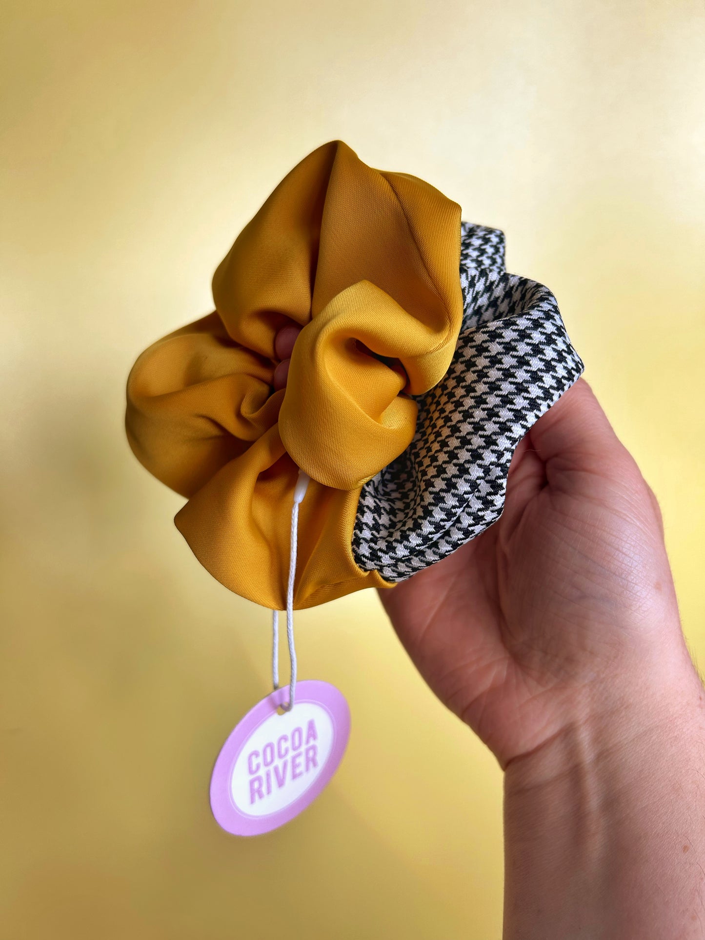 Canary & Houndstooth- Scrunchie 3 Set
