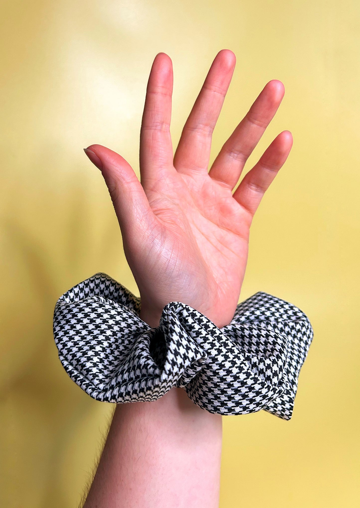 Canary & Houndstooth- Scrunchie 3 Set