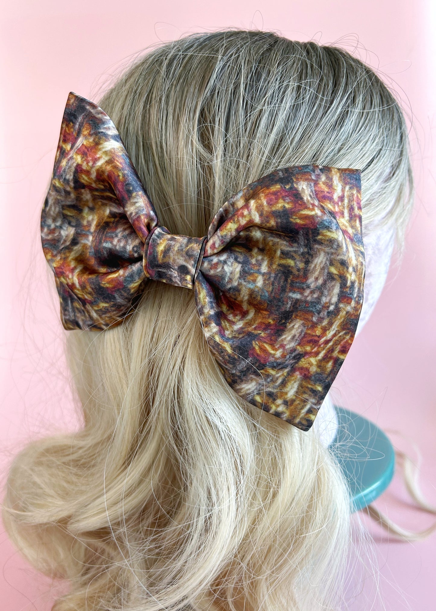 Satin Tweed - Bow